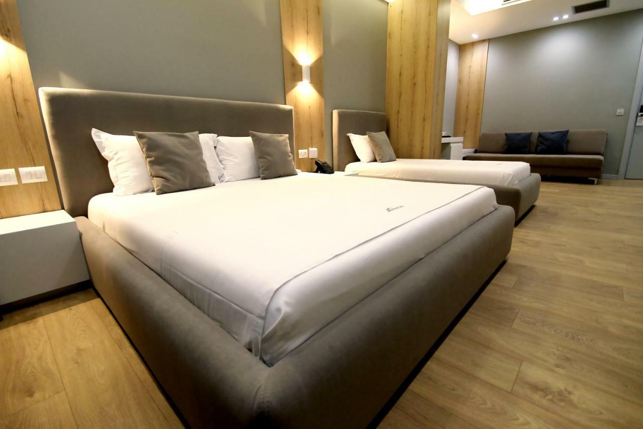 Hotel One Vlorë Εξωτερικό φωτογραφία
